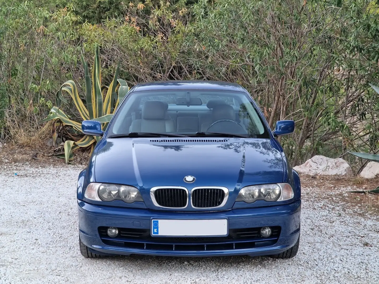BMW 320 320i Coupé Aut. Bleu - 1