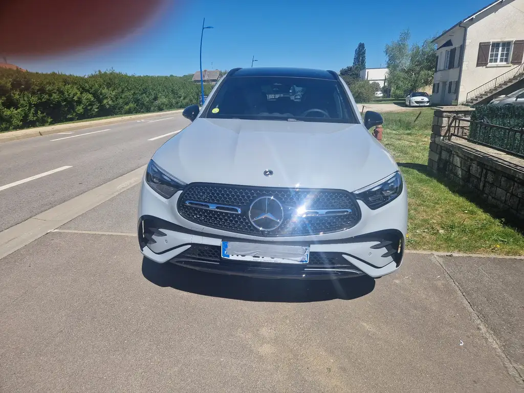 Mercedes-Benz GLC 220