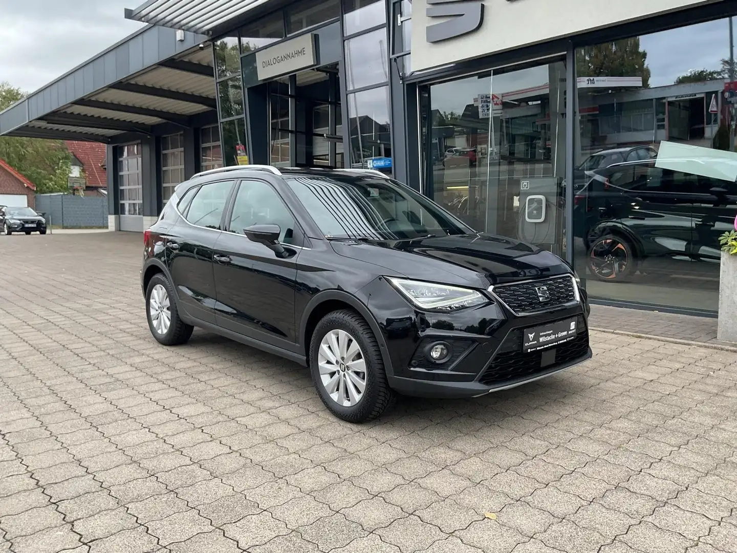 SEAT Arona 1.0 TSI Xcellence - Allwetterreifen - Sitzheizung Noir - 1