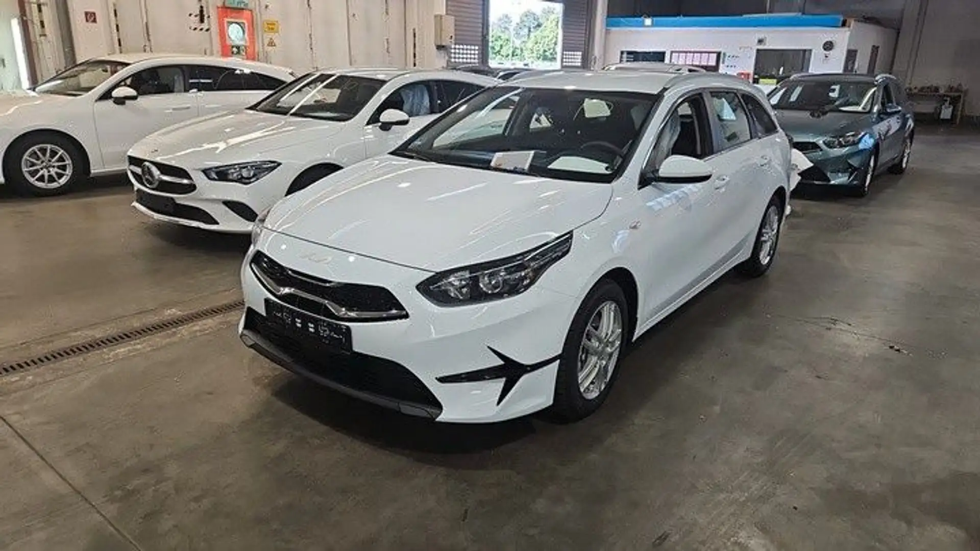 Kia Ceed SW / cee'd SW cee'd SportsW*Diesel*Autom*Navi*Kamera*Tempo*TOP Weiß - 1