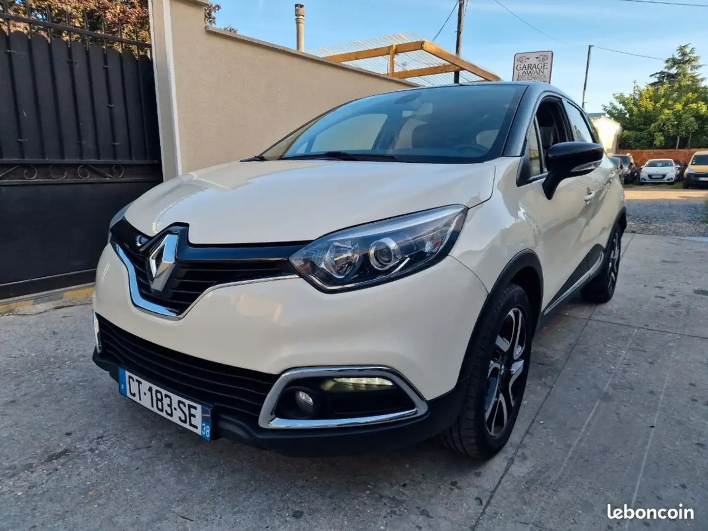 Renault Captur tce 120ch boite automatique intens Blanco - 1
