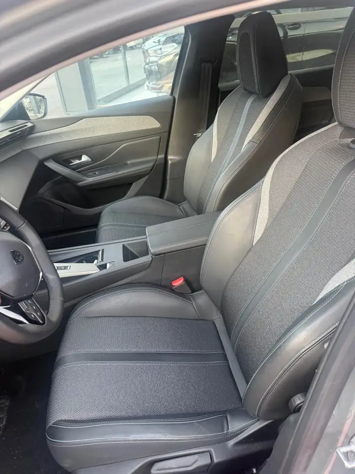 Peugeot 308 308 — photo 11