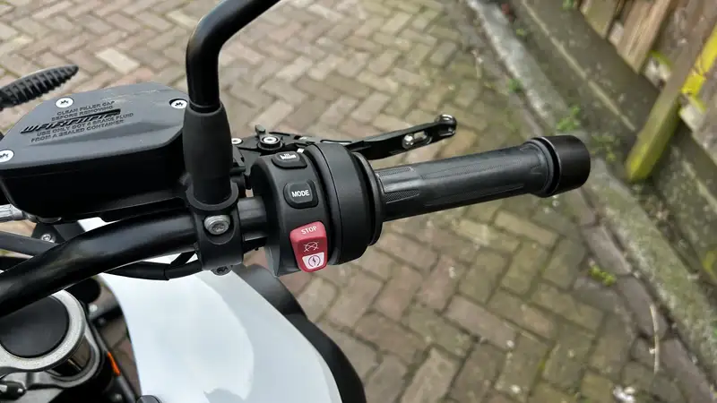 BMW F 750 GS - foto 5