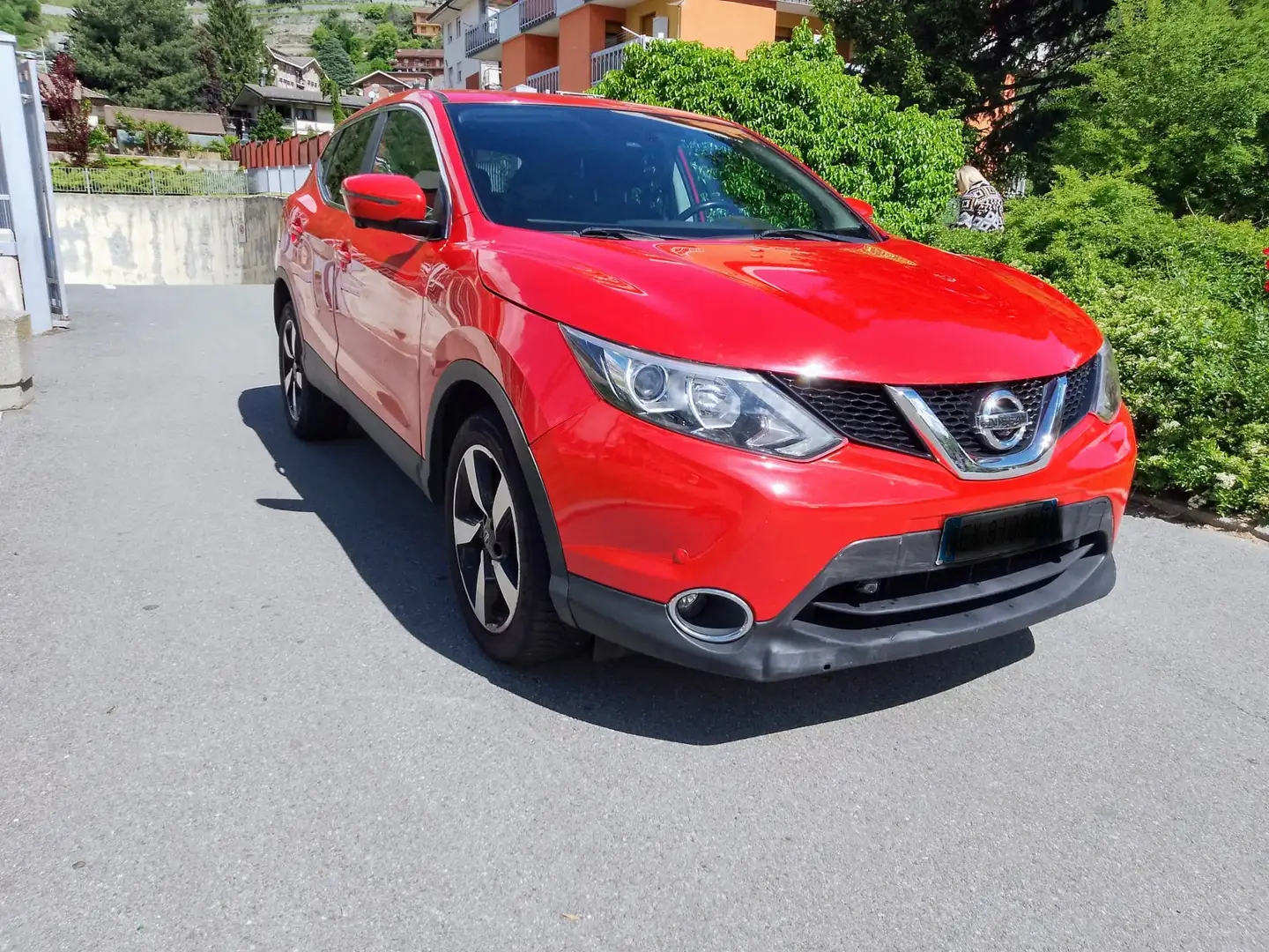 Nissan Qashqai Qashqai 1.6 dci Visia 4wd 130cv Rosso - 1