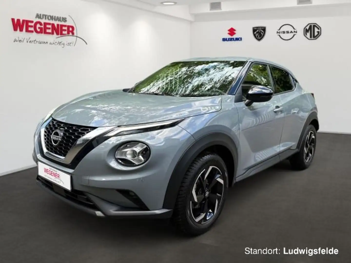 Nissan Juke JUKE AT N-CONNECTA WINTERPAK*LED*NAV*CARPL*ALLW Grijs - 1