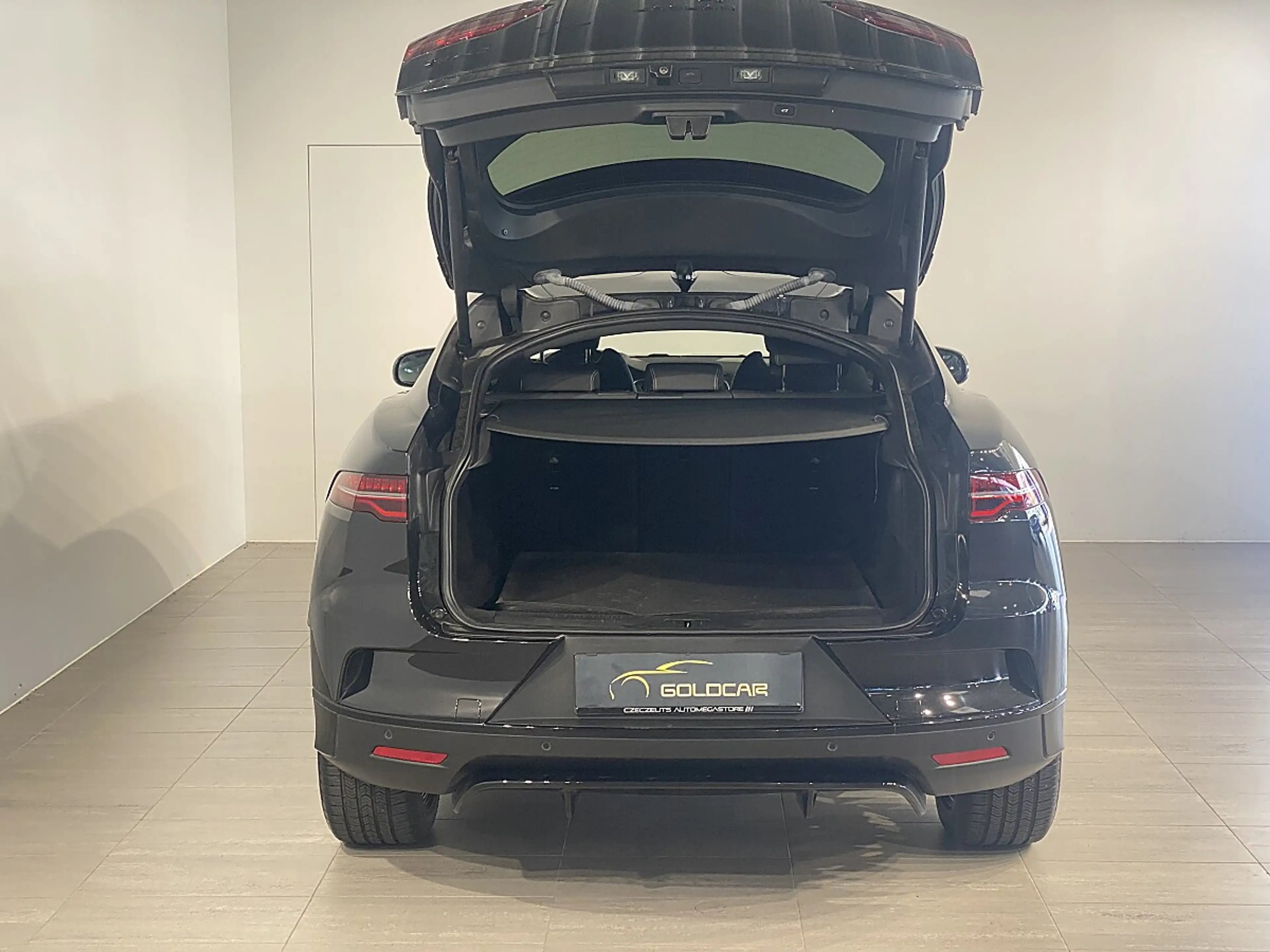 Jaguar I-Pace Austria Edition EV320 AWD — photo 9