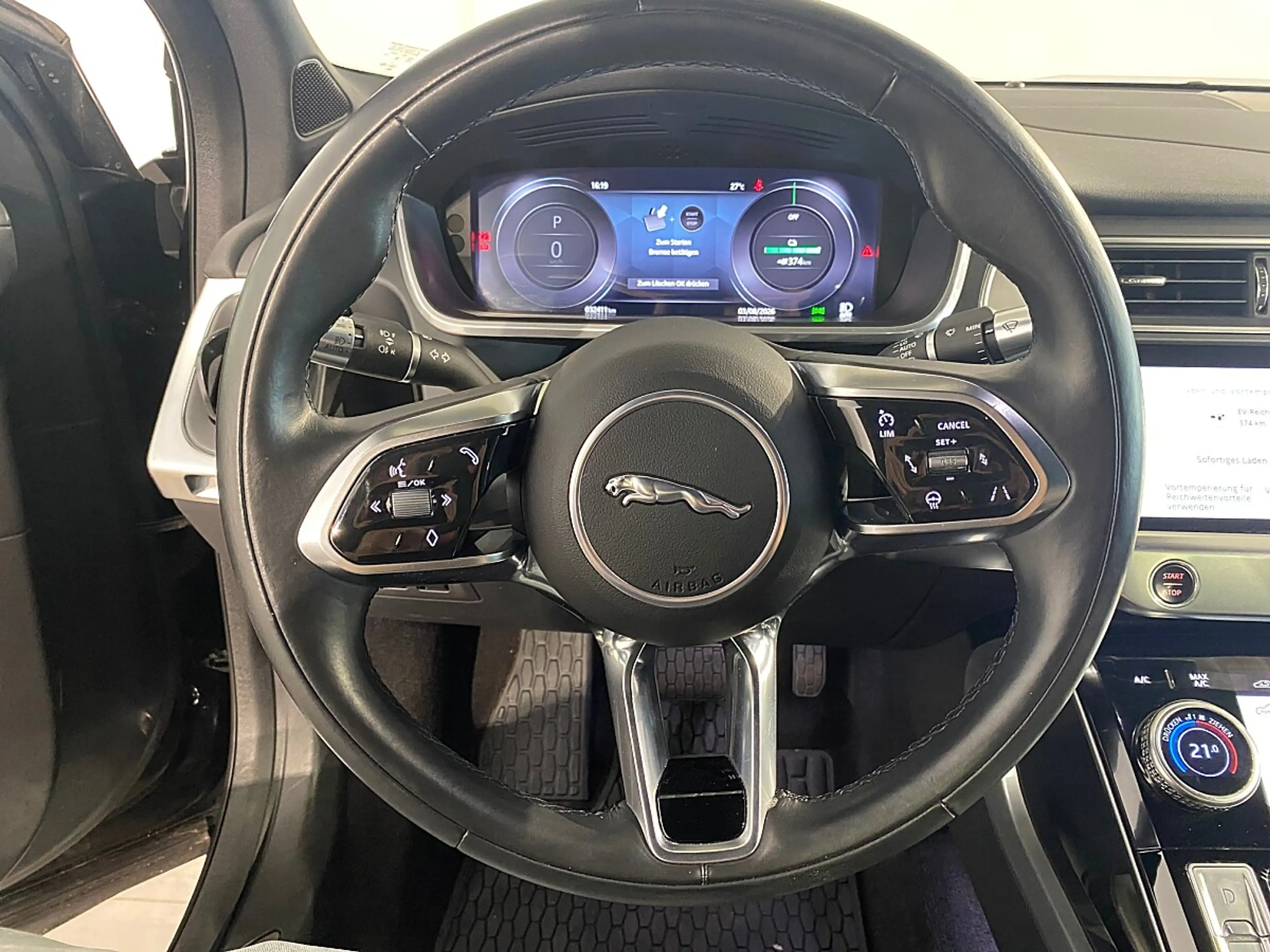 Jaguar I-Pace Austria Edition EV320 AWD — photo 12