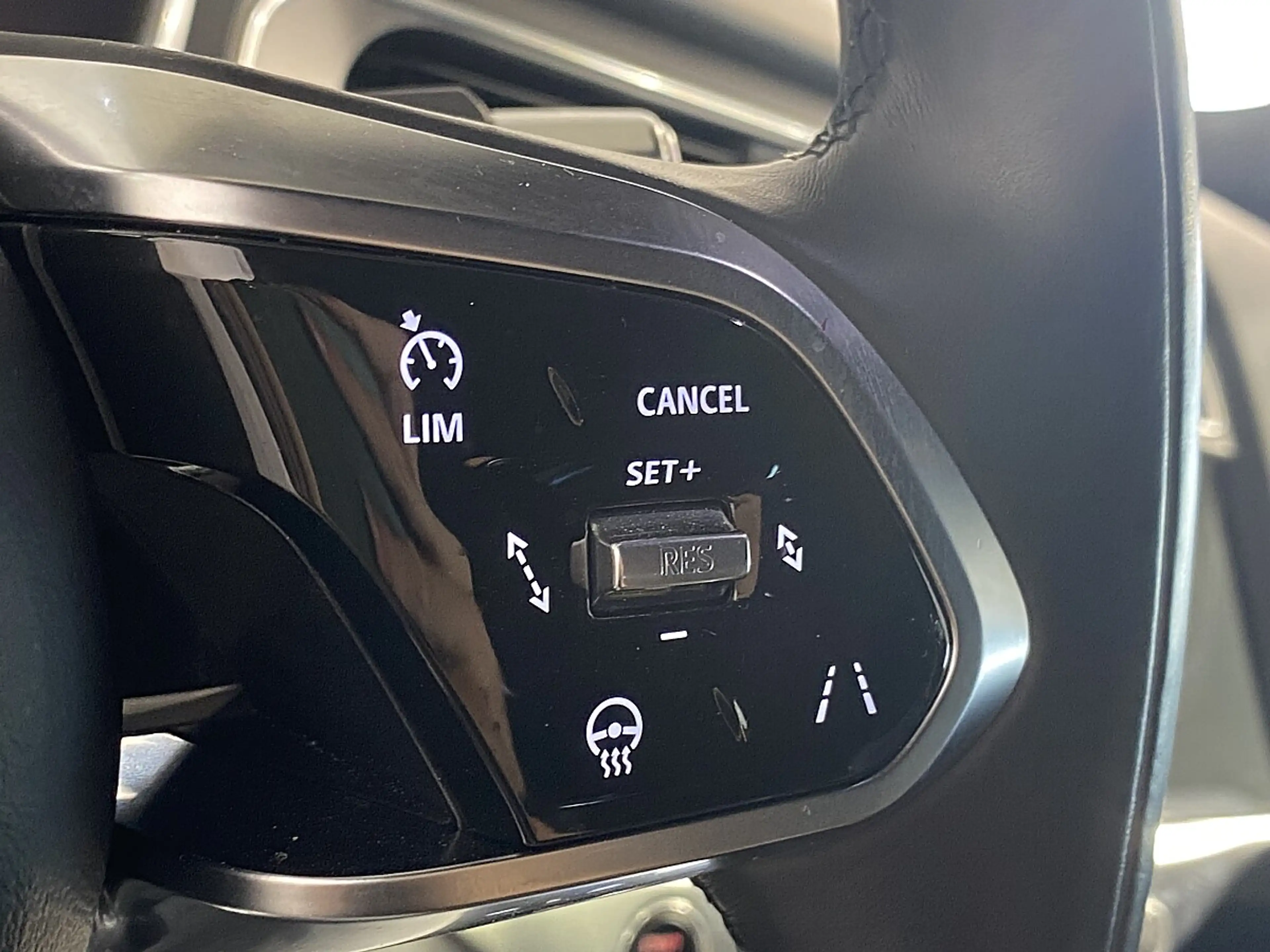 Jaguar I-Pace Austria Edition EV320 AWD — photo 14