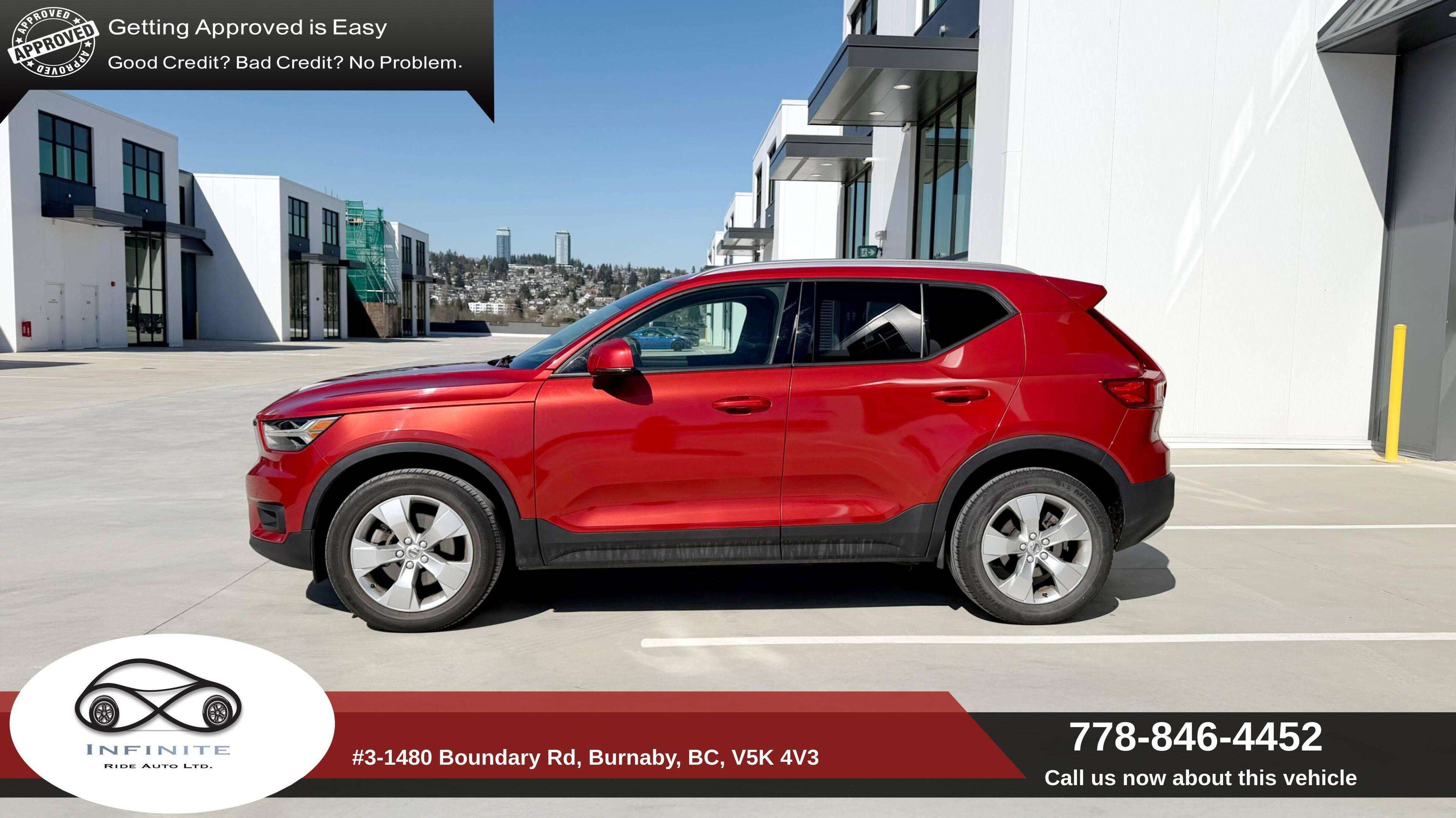 2021 Volvo XC40 T5 AWD Momentum — снимка 1