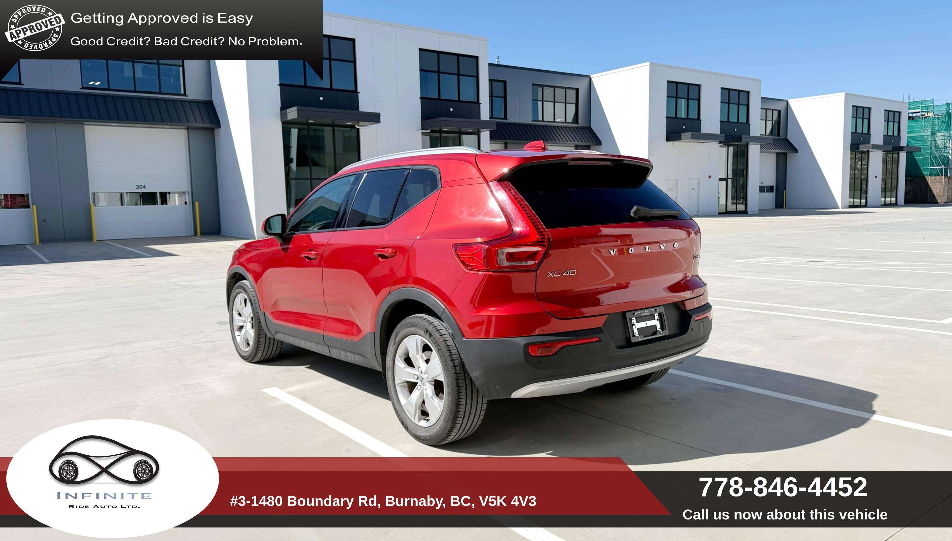 2021 Volvo XC40 T5 AWD Momentum — снимка 1