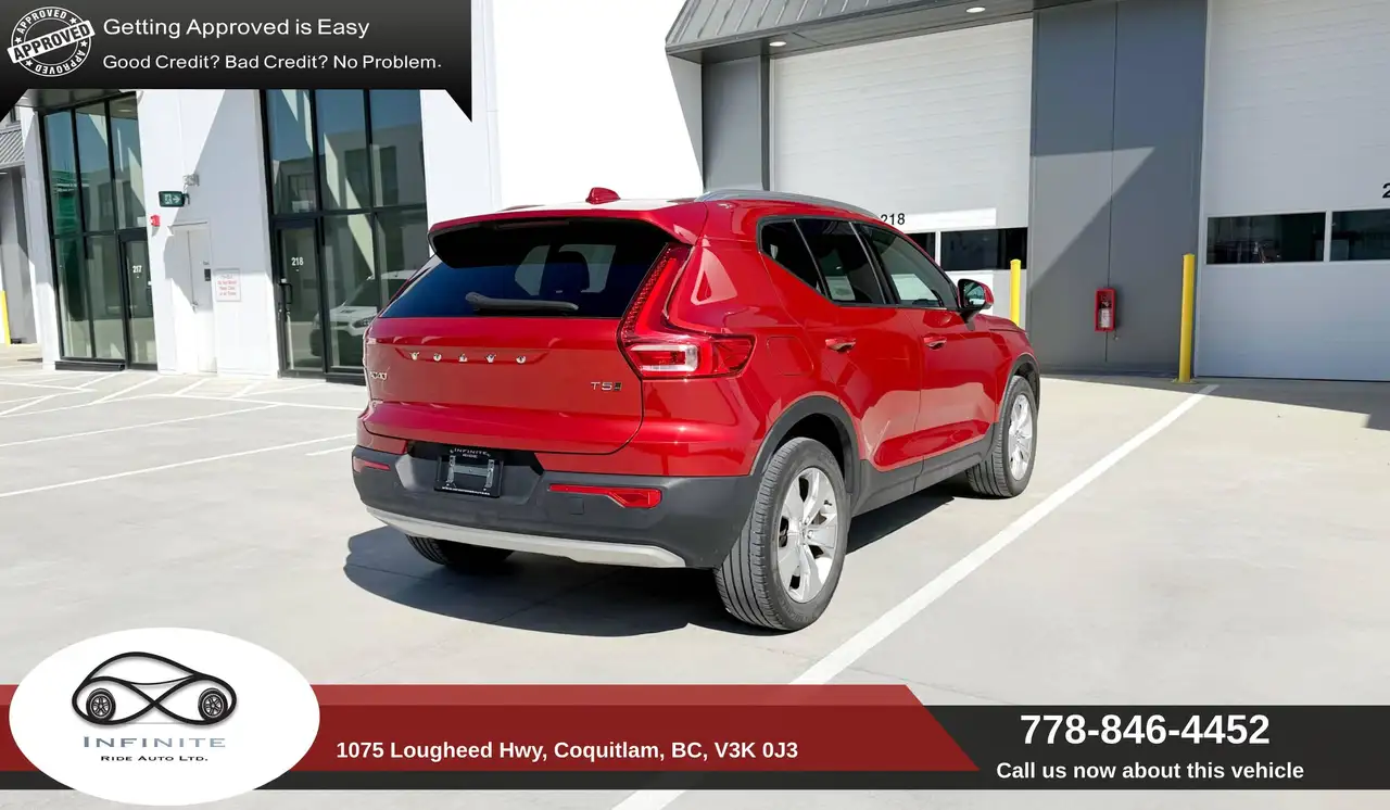Volvo XC40 снимка Volvo XC40