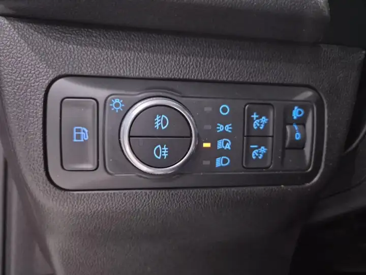 Ford Kuga 2021, foto 19