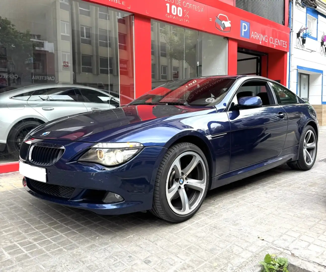 BMW 630 630iA Coupé Modrá - 1