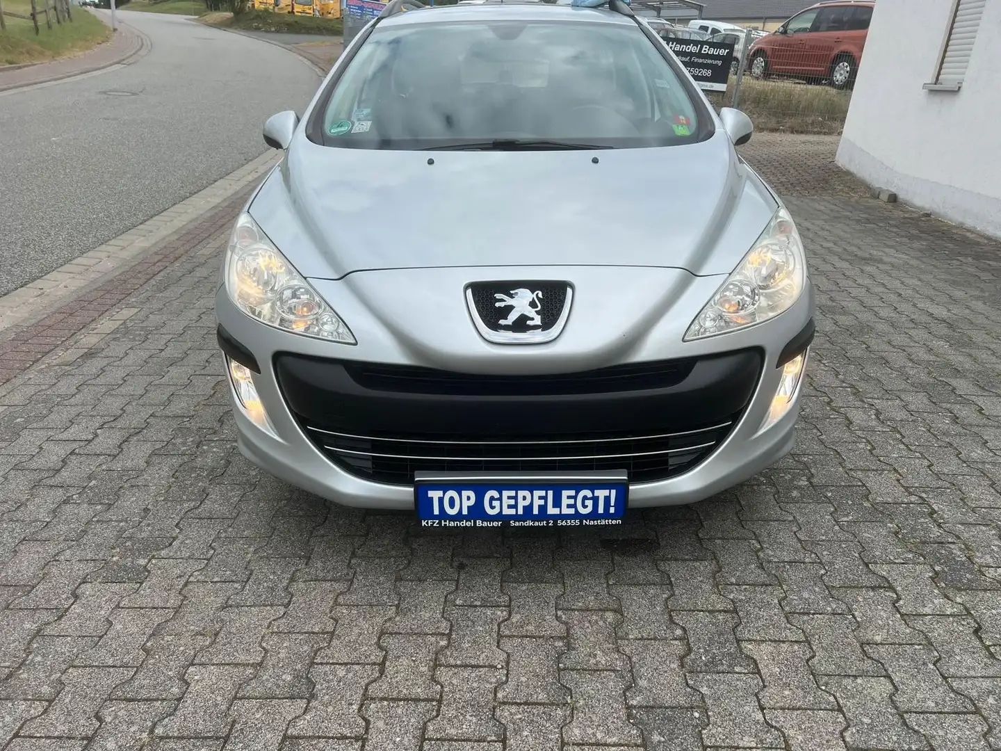 Peugeot 308 SW Tendance,TÜV NEU,SCHECKHEFTGEPFLEGT Grau - 2