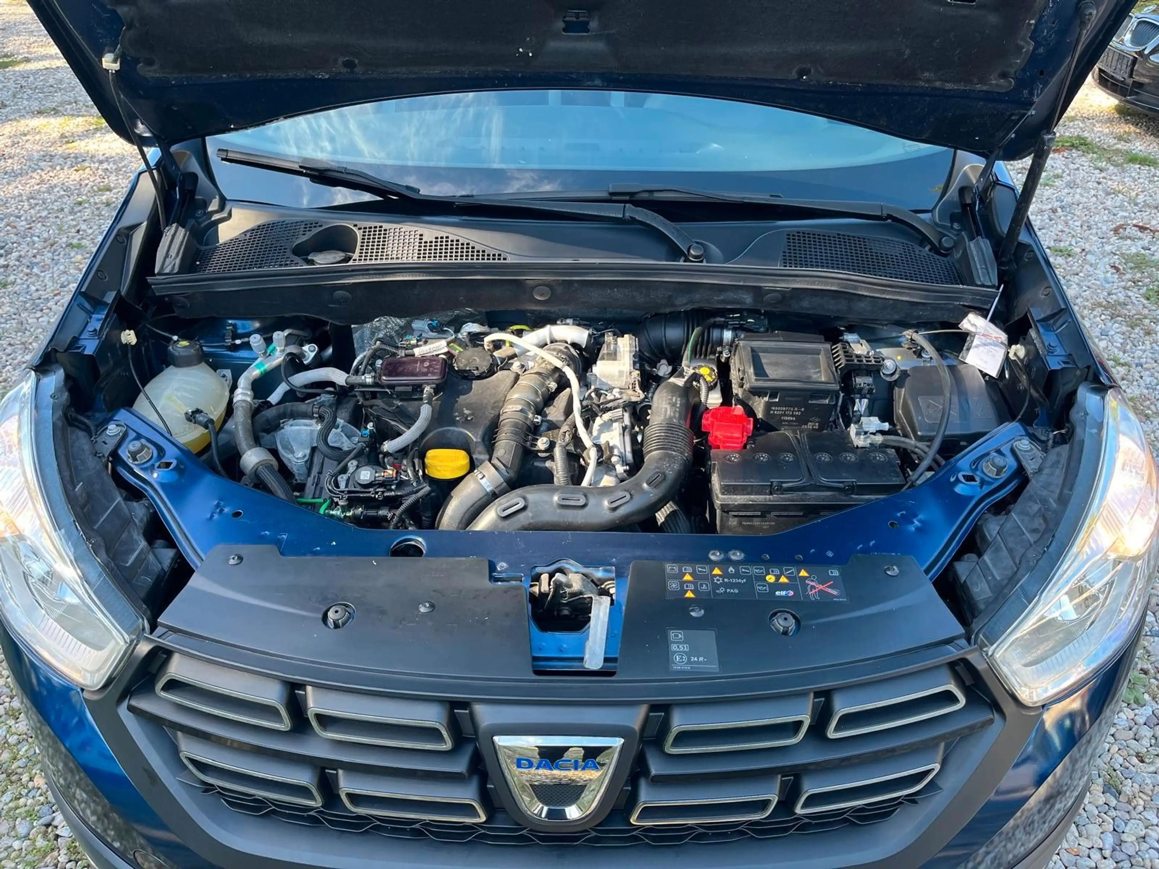 Dacia Dokker Blue dCi 95 Stepway Celebration AHK Kam. — photo 8