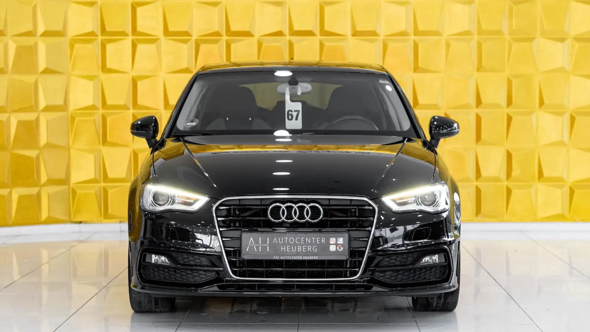 Audi A3 1.Hand*S Line*PDC Schwarz - 2