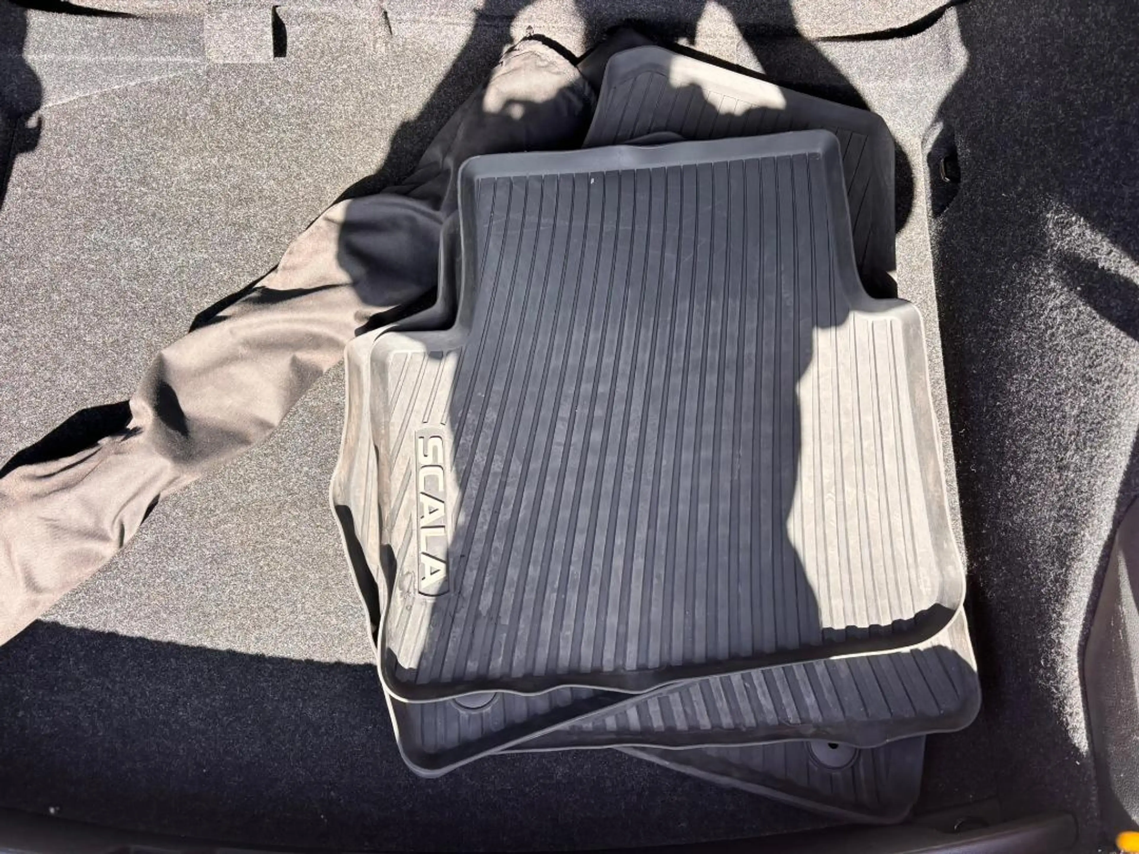 Skoda Scala Ambition 1.0 TSI+NAVI+KLIMA+DAB — photo 7