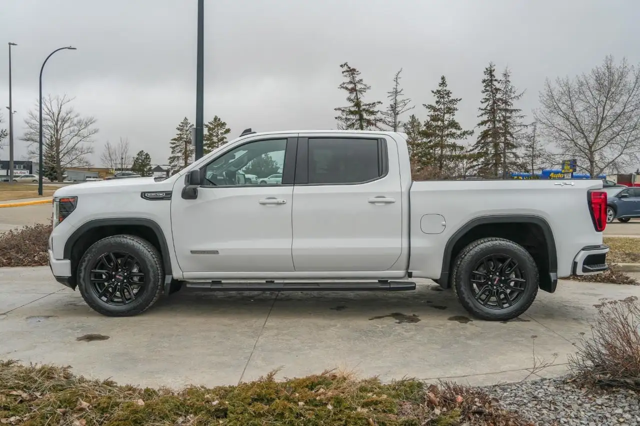 GMC Sierra 1500 снимка GMC Sierra 1500