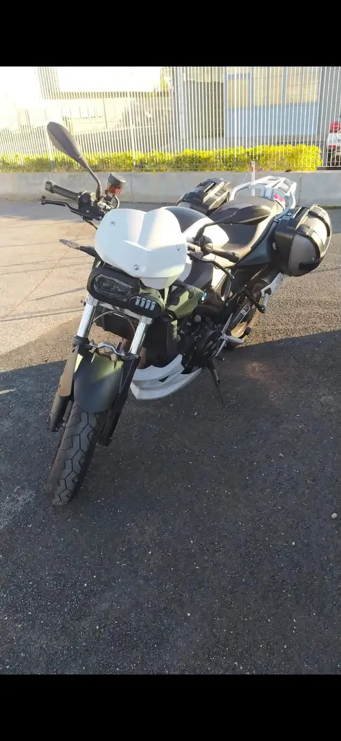 BMW F 800 R Biały - 1