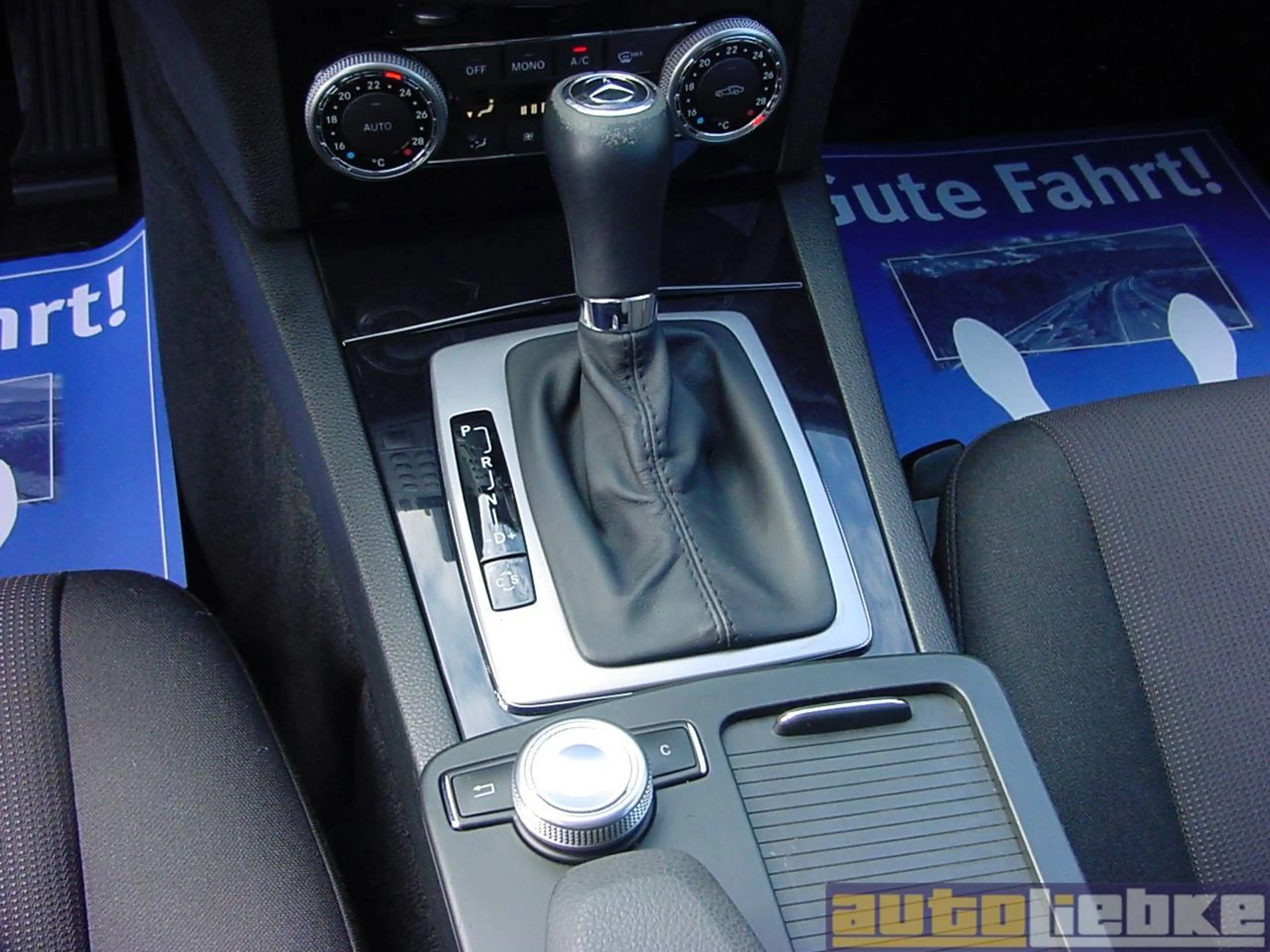 Mercedes-Benz C 180 KOMPR. AUT,NAVI-CO,SHZ,PTS,GRA,MB-SH! — photo 15