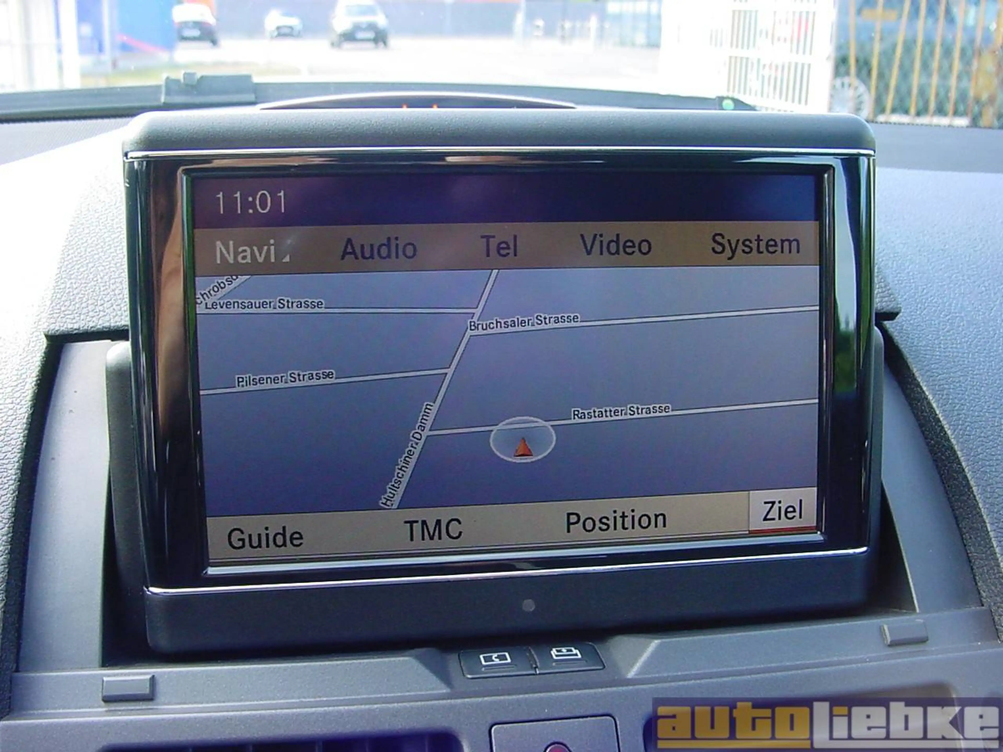 Mercedes-Benz C 180 KOMPR. AUT,NAVI-CO,SHZ,PTS,GRA,MB-SH! — photo 11