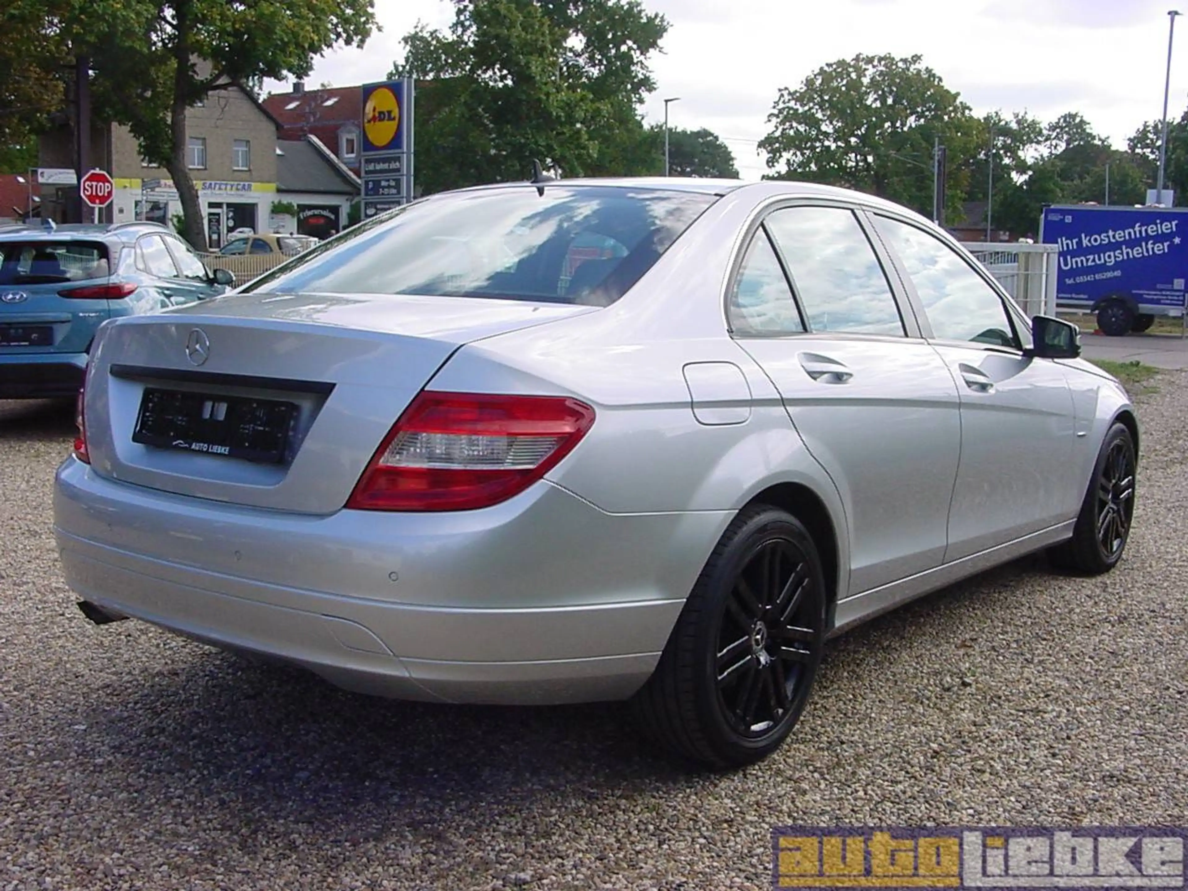 Mercedes-Benz C 180 KOMPR. AUT,NAVI-CO,SHZ,PTS,GRA,MB-SH! — photo 3