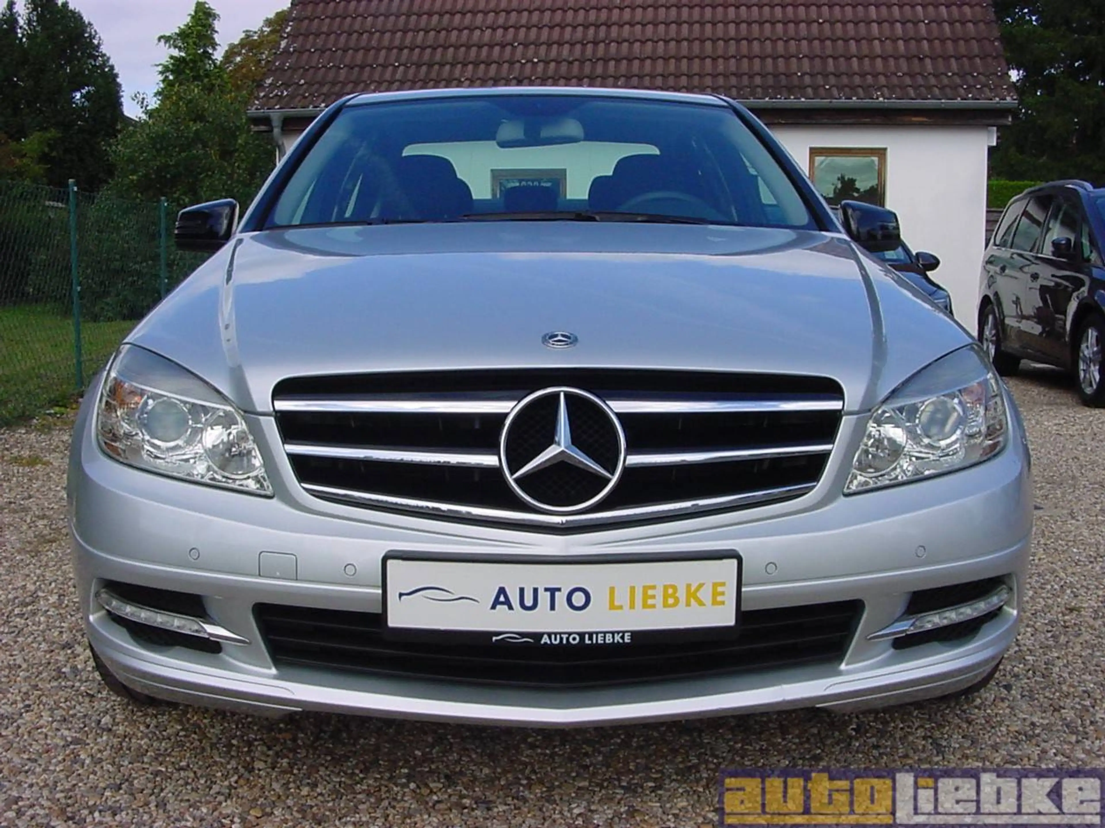 Mercedes-Benz C 180 KOMPR. AUT,NAVI-CO,SHZ,PTS,GRA,MB-SH! — photo 4