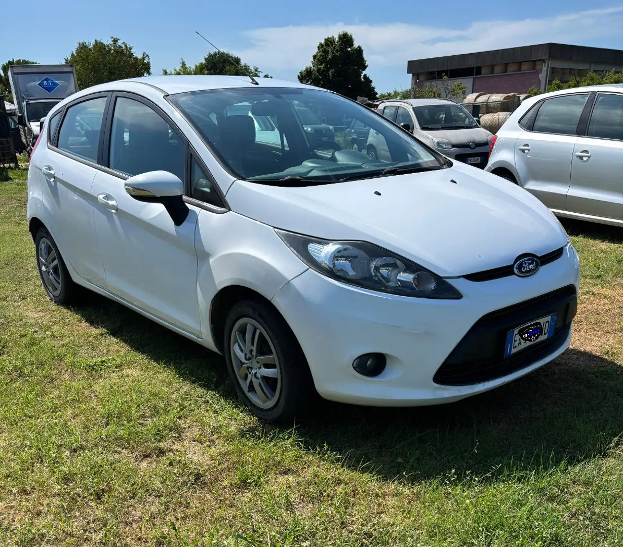 Ford Fiesta 5p 1.2 16v titanium metano - 2