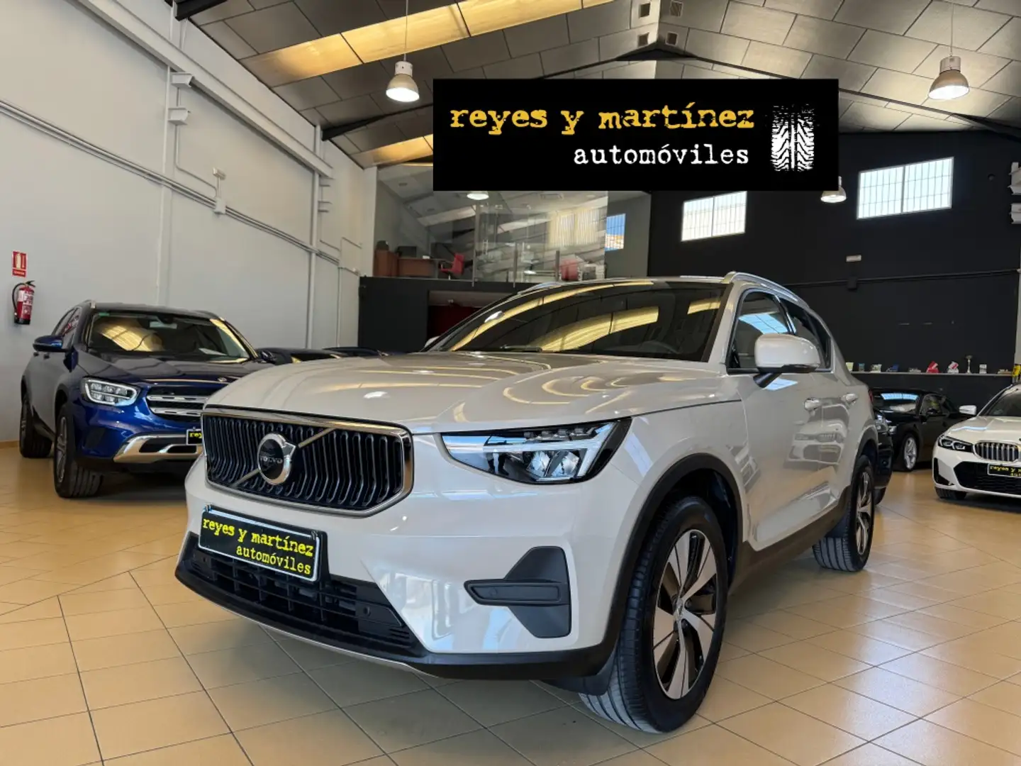 Volvo XC40 B3 Ultra Aut. Beige - 1