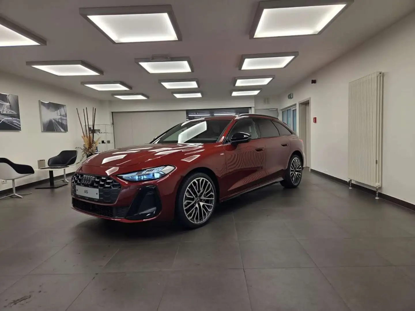 Audi A5 Avant S line TFSI 150 CV / 110 kW S tronic Rouge - 1