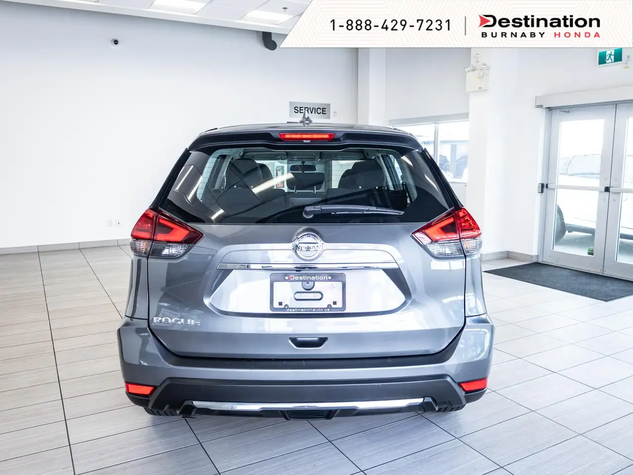 Nissan Rogue снимка Nissan Rogue