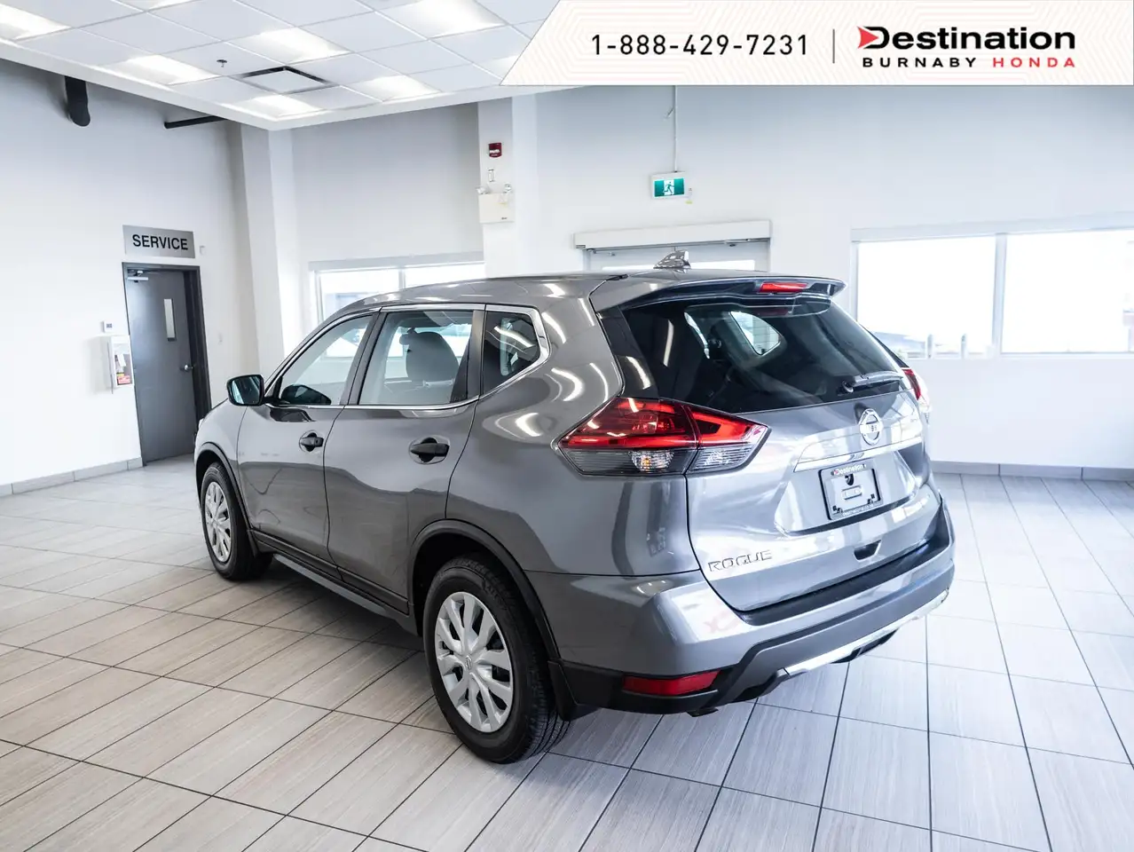 Nissan Rogue снимка Nissan Rogue