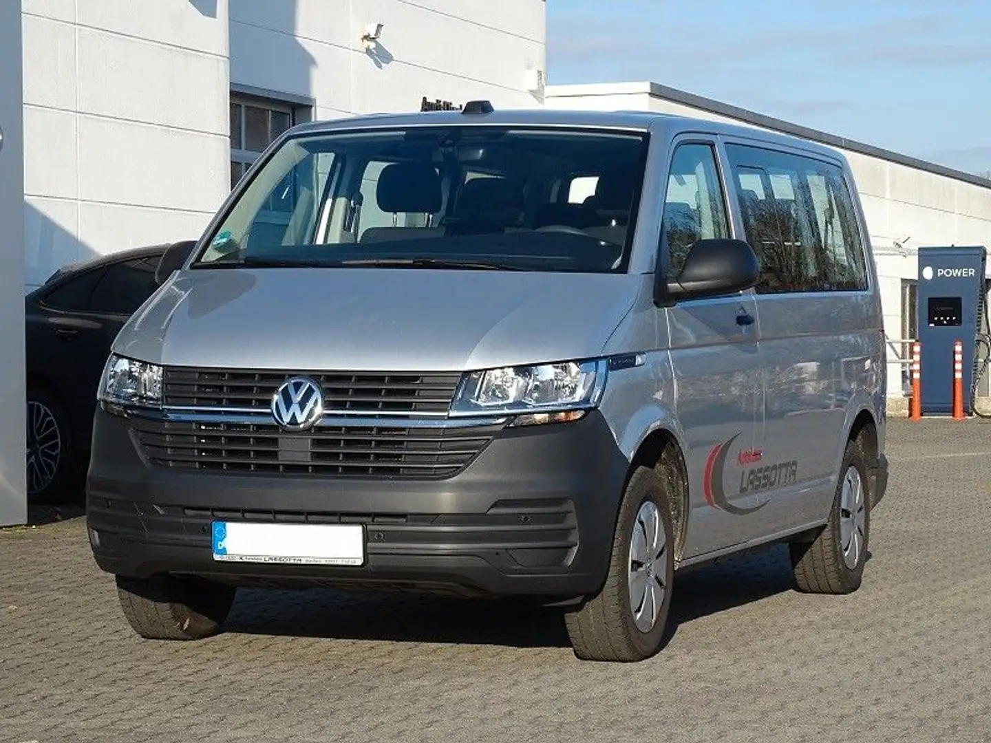 Volkswagen T6 Kombi T6.1 Kombi 2.0 TDI (150 PS) Silber - 1