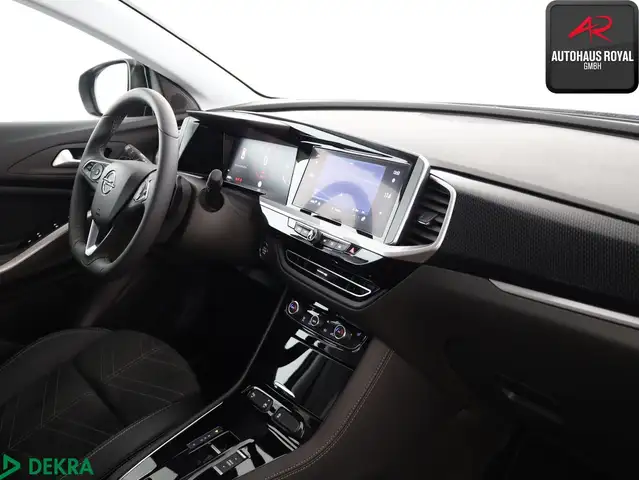Opel Grandland X view 10