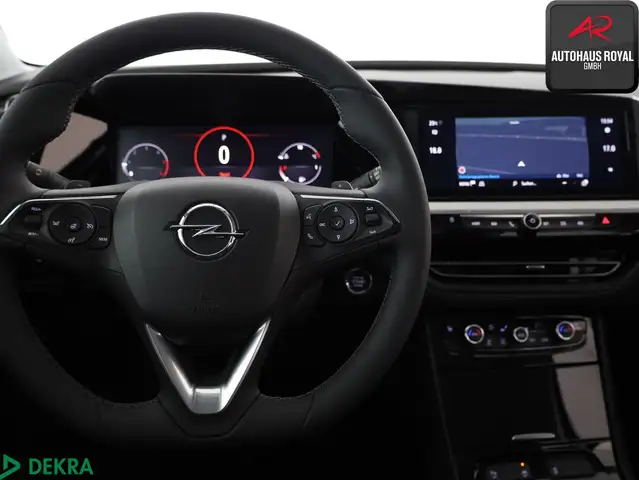 Opel Grandland X view 15