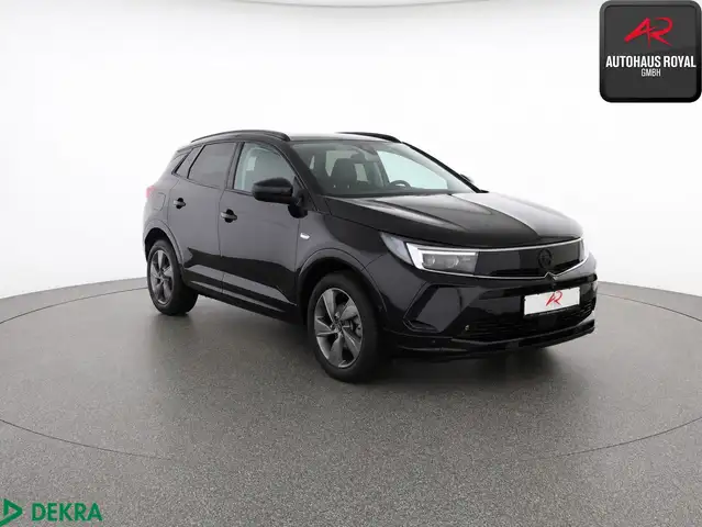 Opel Grandland X view 7
