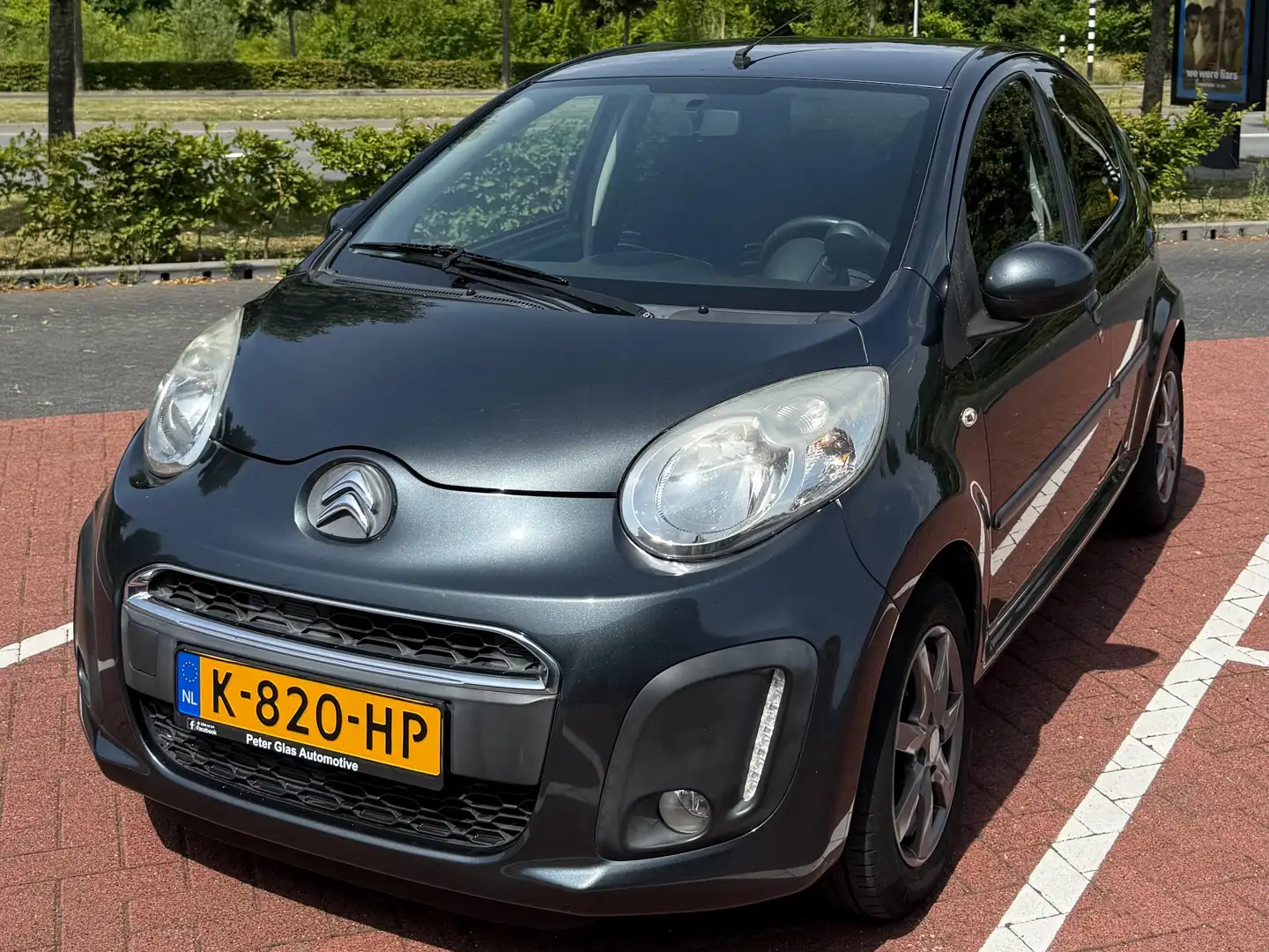 Citroen C1 C1 1.0 Exclusive Grijs - 2