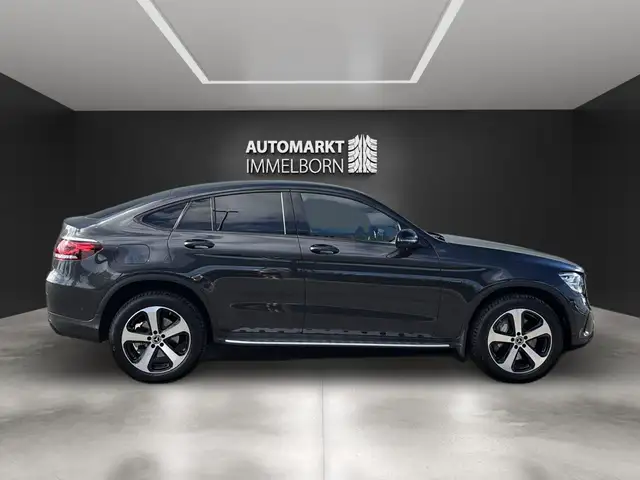 Mercedes-Benz GLC view 10