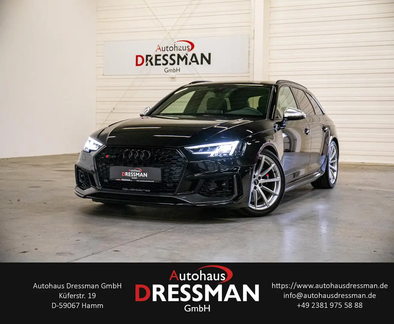 Audi RS4 TFSI PANO B&O ACC RS-AGA CARBON APR-TUNING Schwarz - 1