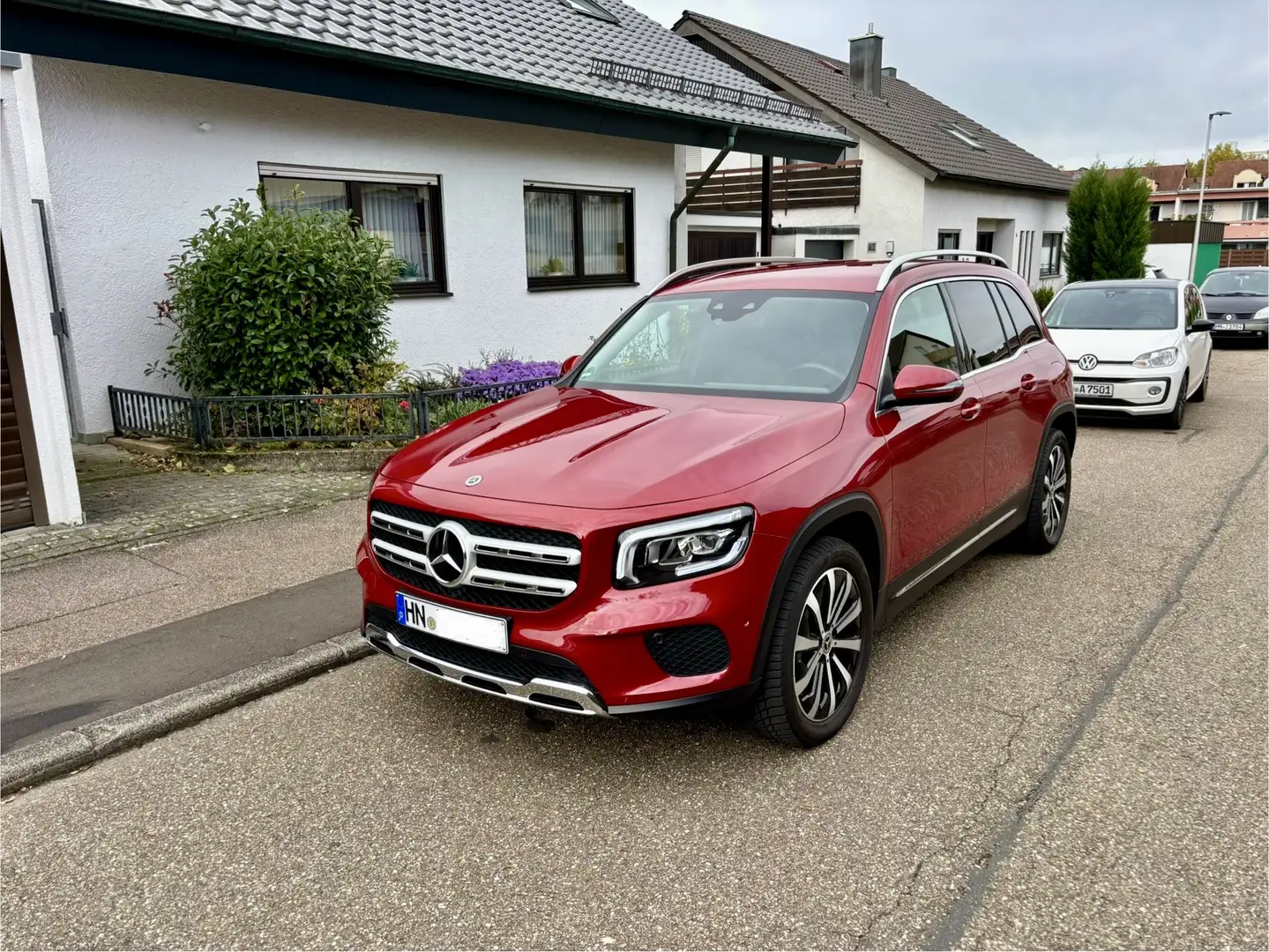 Mercedes-Benz GLB 200 d 8G-DCT Progressive GARANTIE Rot - 2