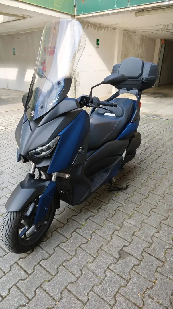 Yamaha X-Max 300 Iron Max Blu/Azzurro - 1