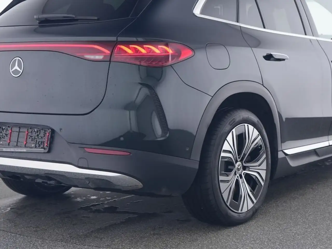 Mercedes-Benz EQE SUV EQE 350+ SUV EL-ART-PREMIUM+ HYPERS AHK ENERGIZI 5