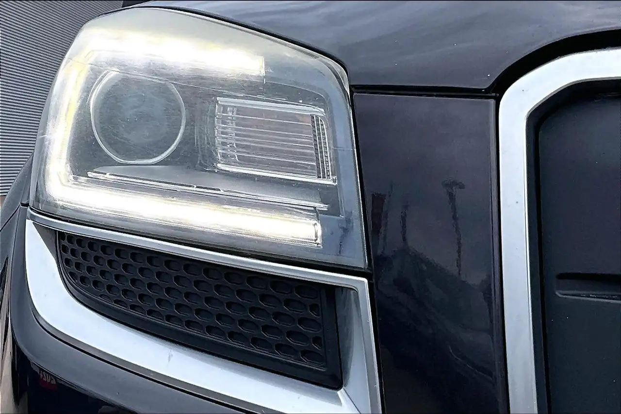 GMC Acadia снимка GMC Acadia