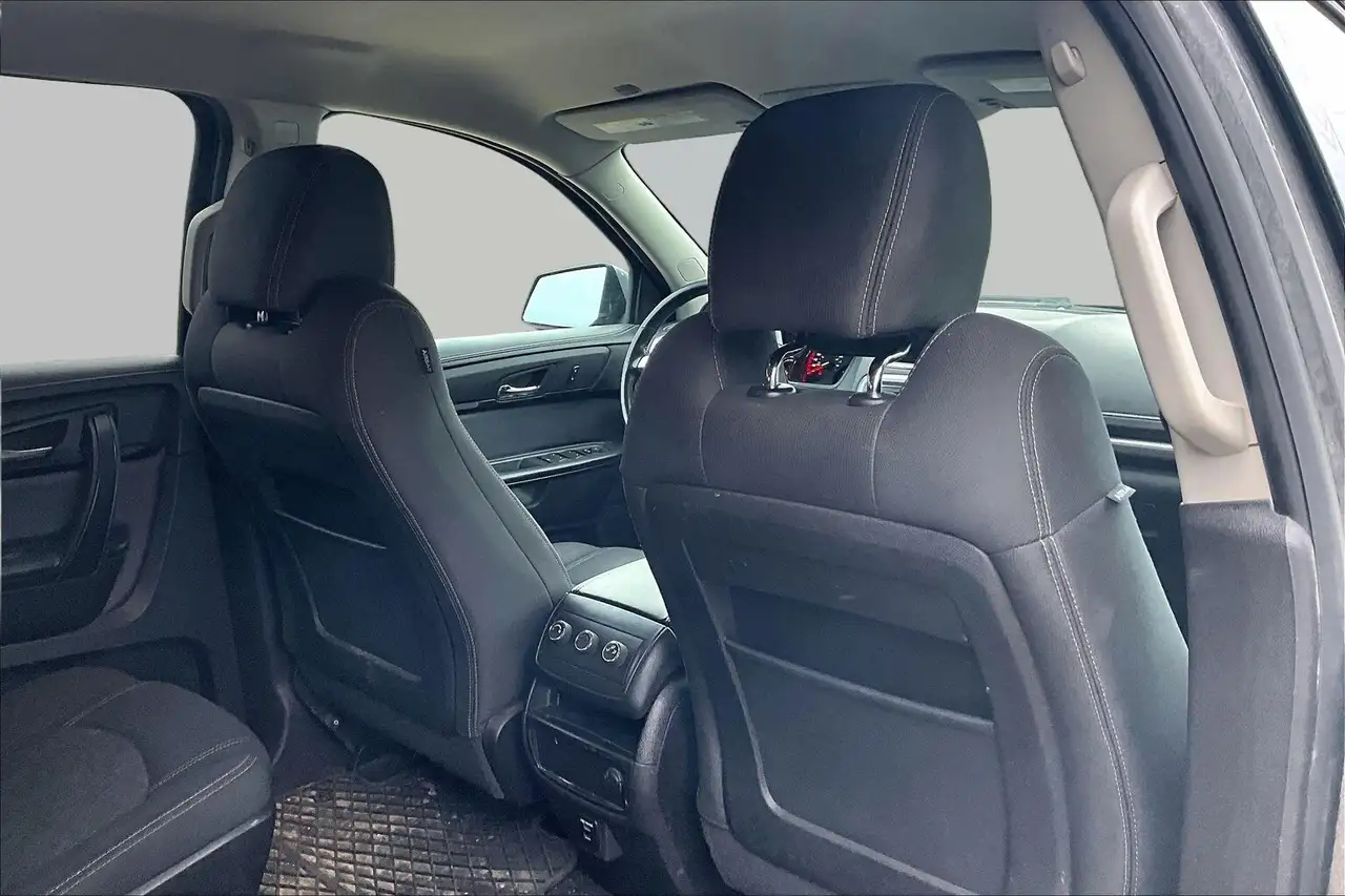 GMC Acadia снимка GMC Acadia