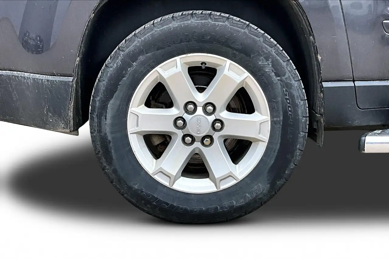 GMC Acadia снимка GMC Acadia