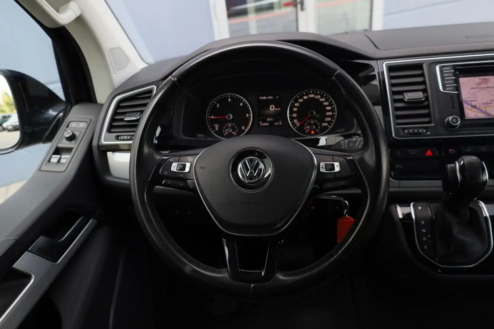 Volkswagen T6 Multivan VOLKSWAGEN Multivan 2.0 TDI DSG 4Motion Highline 4x4 7 posti - 2