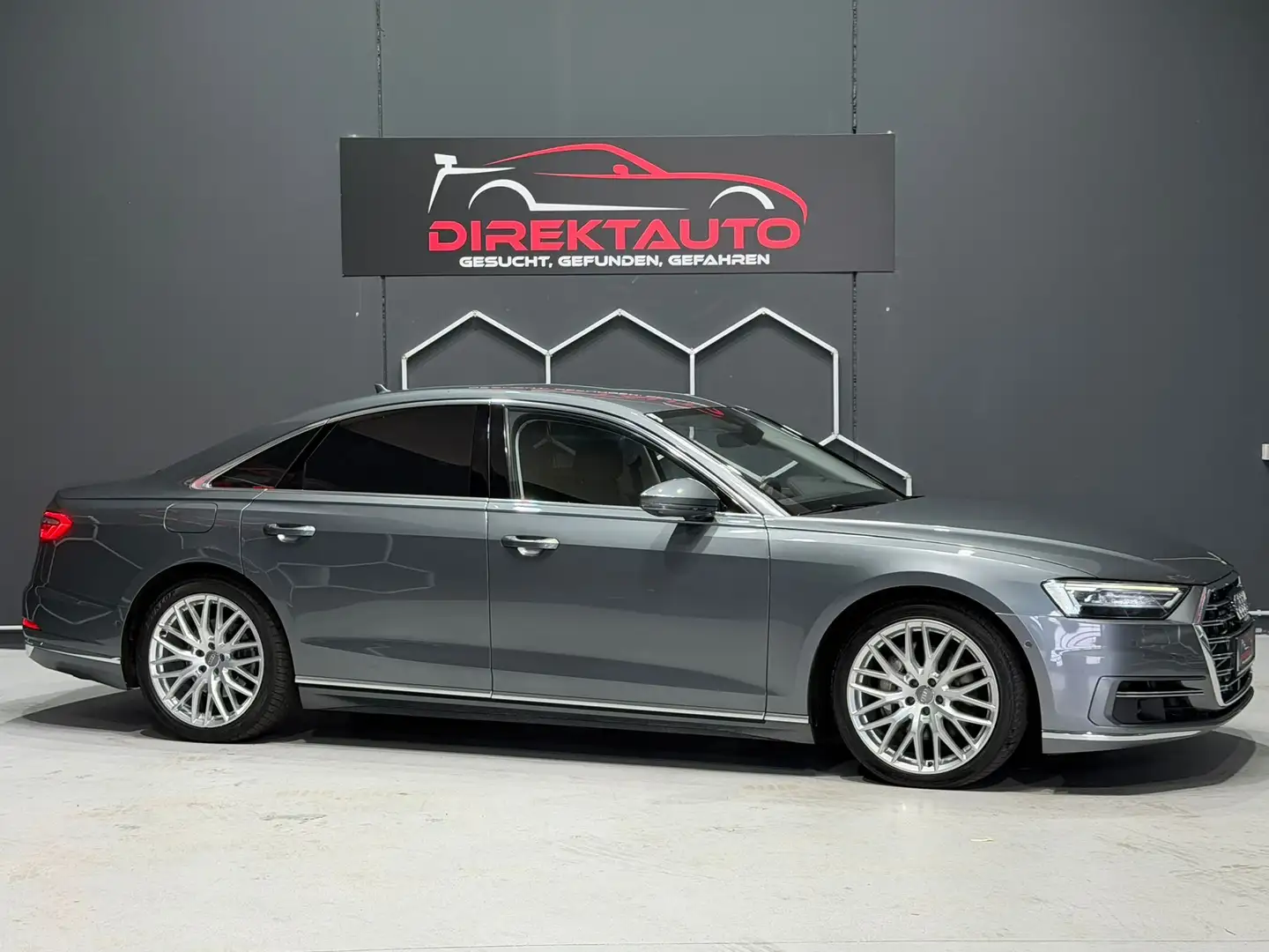 Audi A8 50 TDI quattro Grau - 1