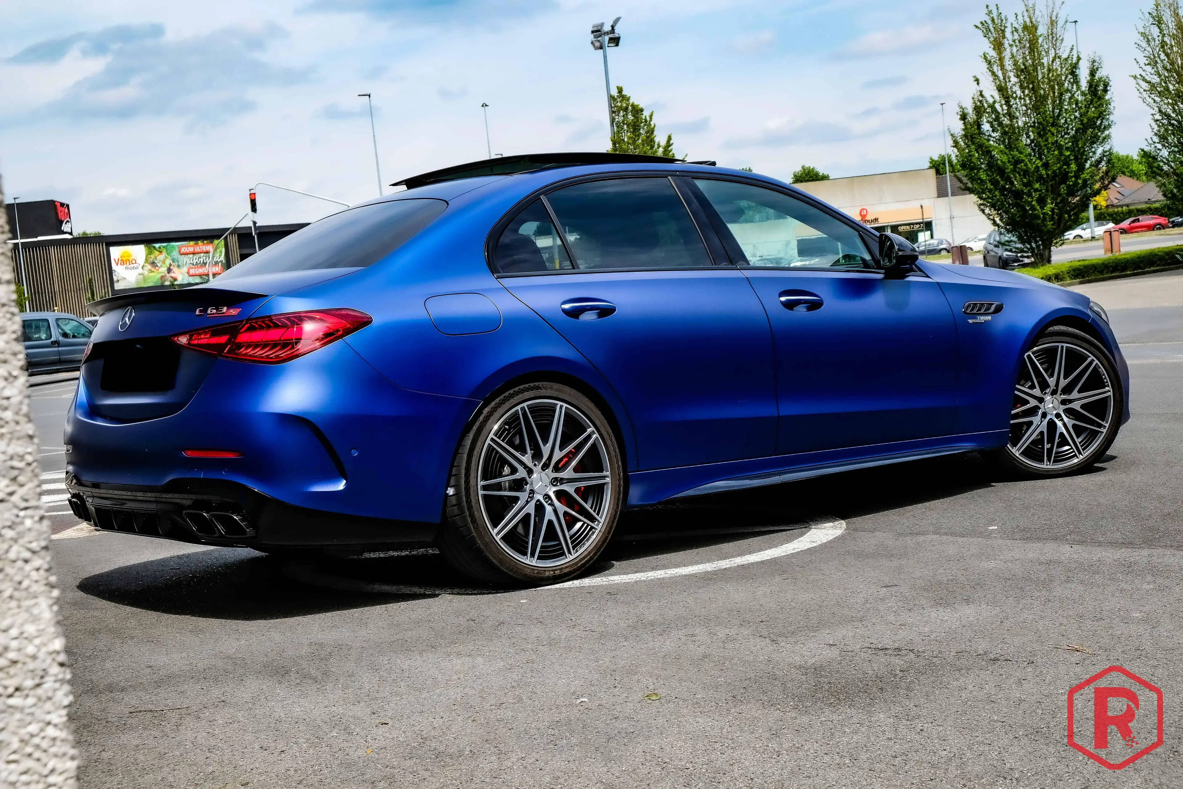 Mercedes-Benz C 63 AMG S E-Performance 4MATIC+ Pano Burmester Garantie — photo 7