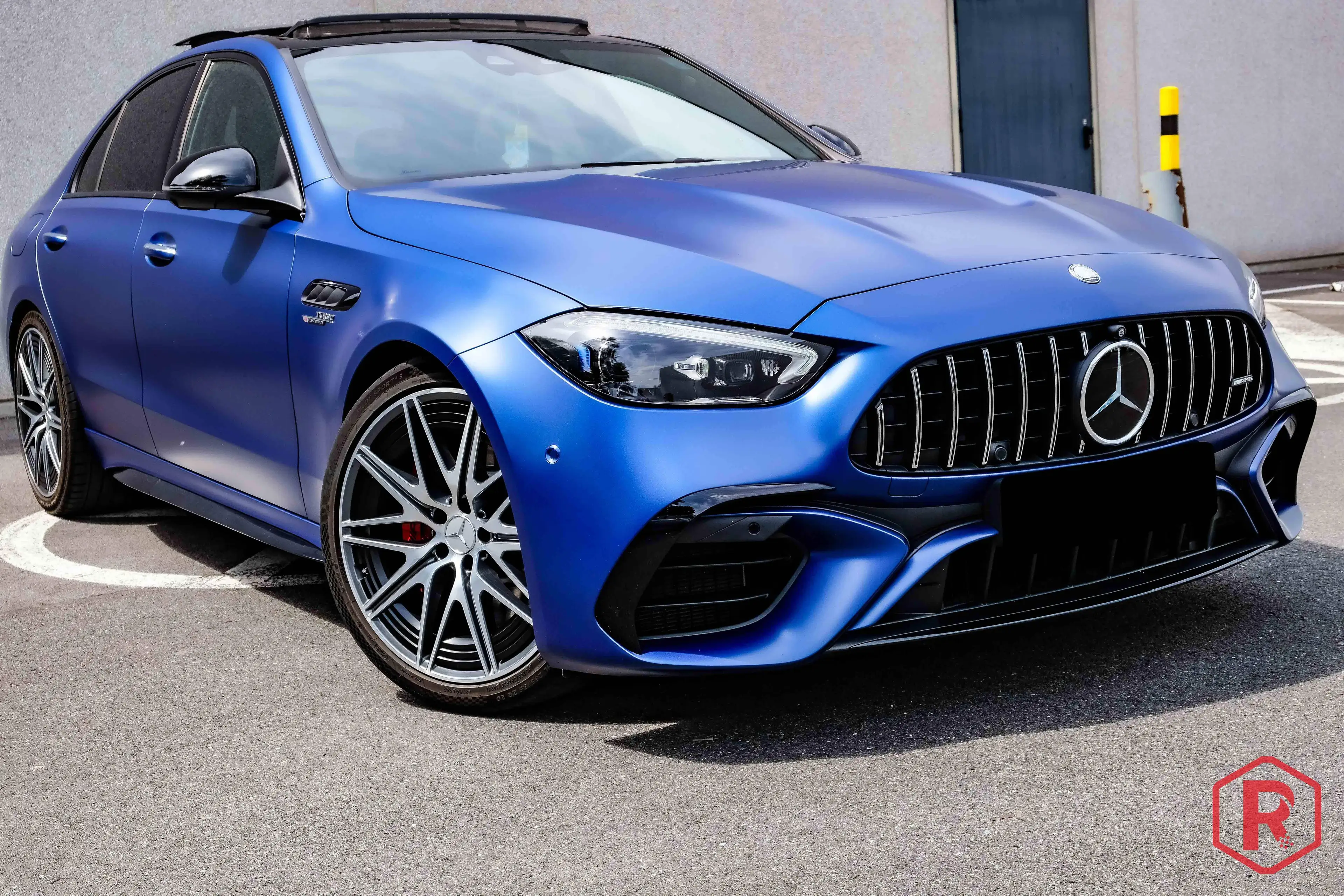 Mercedes-Benz C 63 AMG S E-Performance 4MATIC+ Pano Burmester Garantie