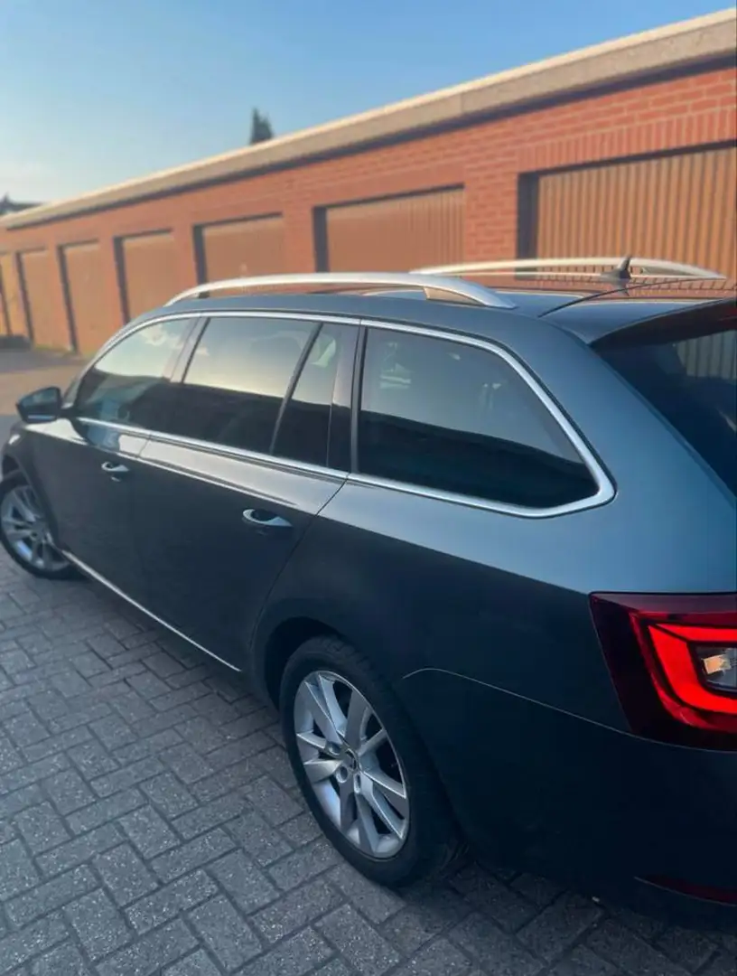 Skoda Octavia Combi 1.5 TSI ACT DSG Style - 2